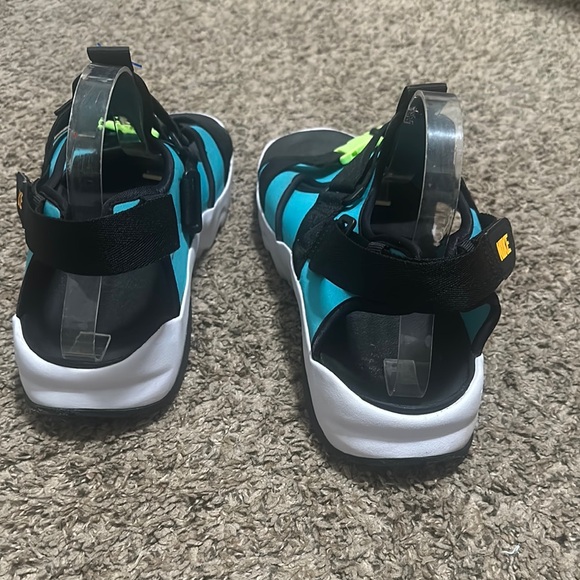 Nike Kids Sandals - Blue and Black - Picture 7 of 10